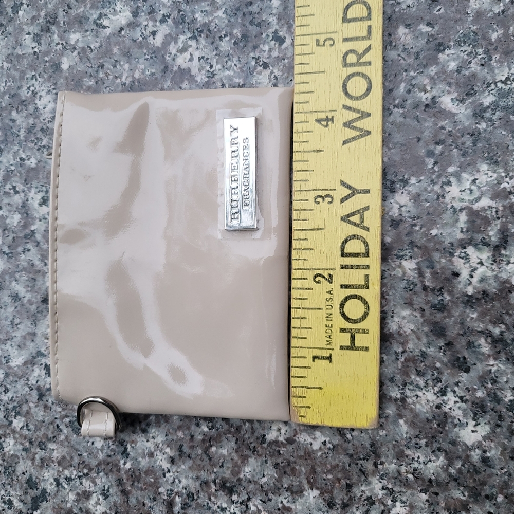 Burberry Fragrances pouch - Picture 5 of 9